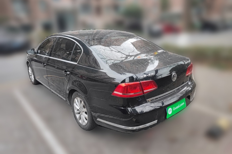 大众 迈腾 2015款 1.8TSI 领先型车身外观5