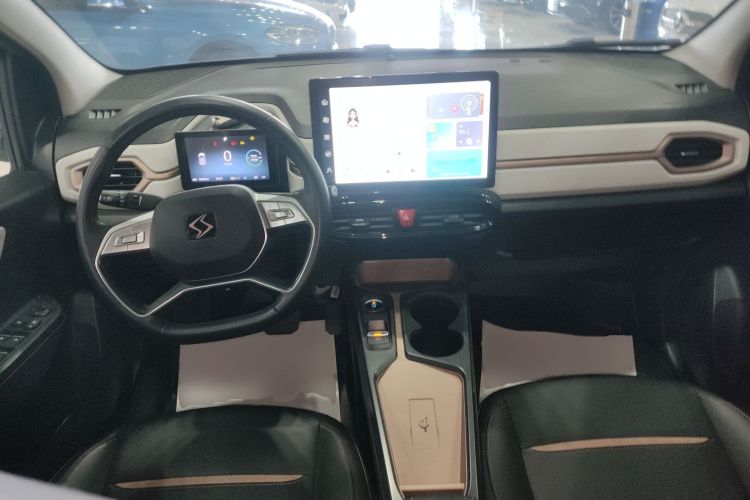 思皓 2022款 花仙子款 向日葵中控内饰12