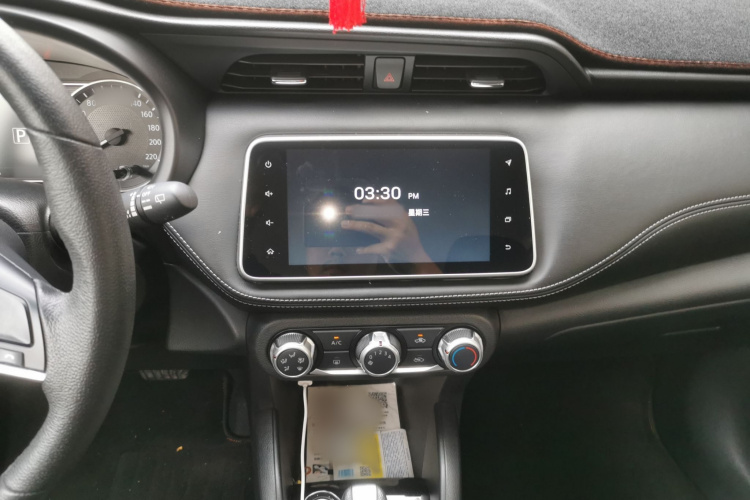 日产 劲客 2018款 1.5L CVT智联豪华版局部细节16