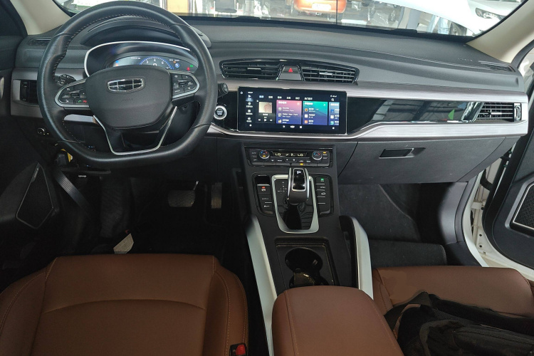 吉利汽车 博越 2021款 1.8TD DCT两驱亚运版中控内饰7002