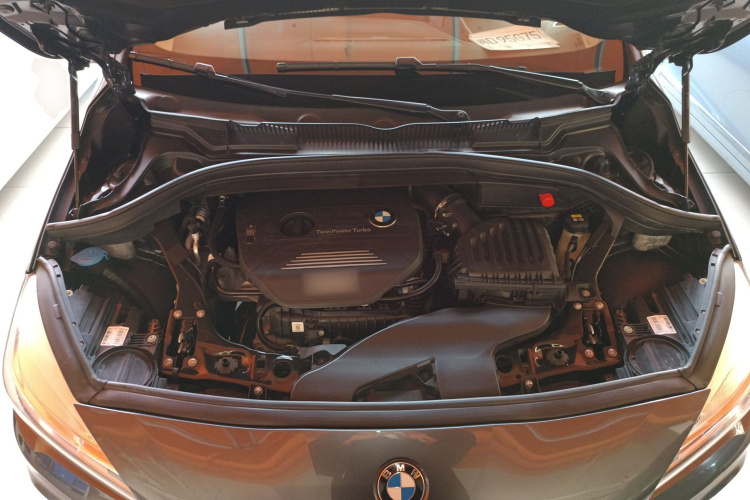 宝马2系多功能旅行车 2015款 218i 运动设计套装局部细节24