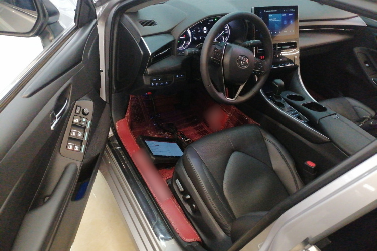 丰田 亚洲龙 2023款 双擎 2.5L 豪华版中控内饰7003