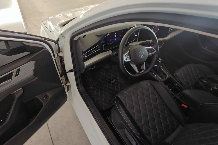 大众 速腾 2023款 280TSI DSG超越Lite版中控内饰20