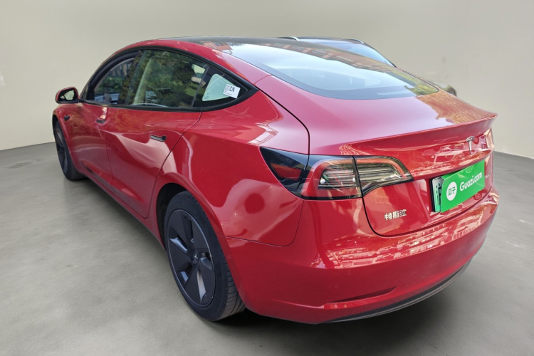 特斯拉 Model 3 2022款 后轮驱动版车身外观5