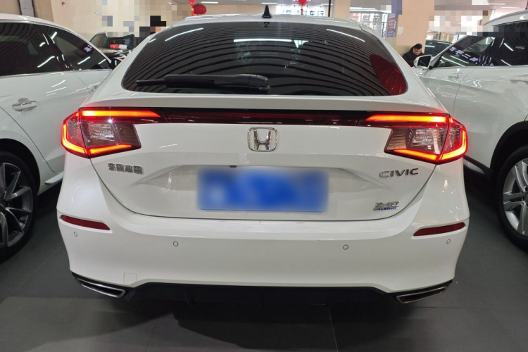 本田 思域 2023款 HATCHBACK 240TURBO CVT极锐版车身外观6004