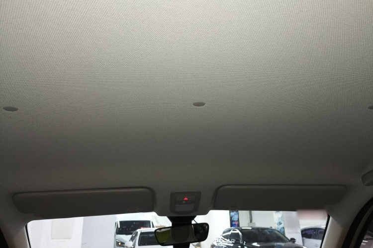 五菱汽车 宏光MINIEV 2025款 四门版 进阶款中控内饰22