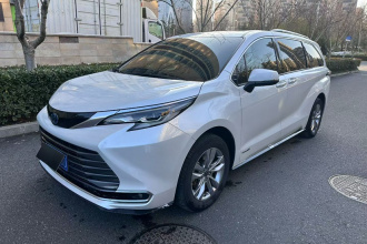 丰田 赛那SIENNA 2021款 2.5L混动 至尊版
