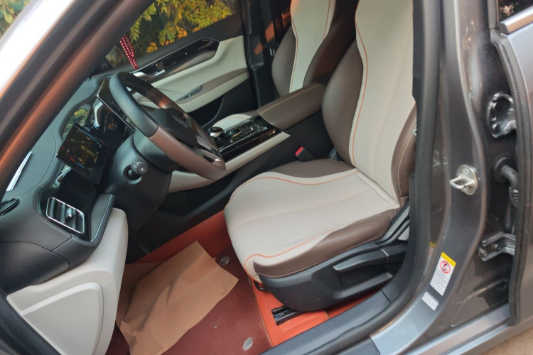 比亚迪 秦PLUS 2023款 冠军版 EV 510KM领先型中控内饰19