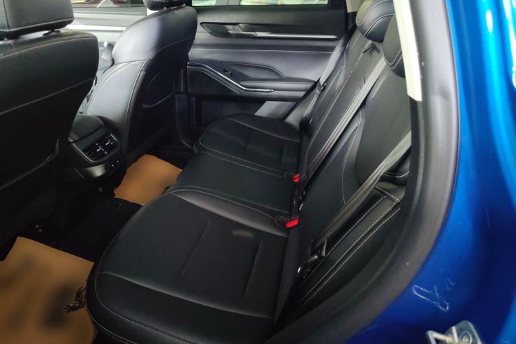 哈弗H6 2021款 第三代 1.5T 自动两驱Pro中控内饰7004