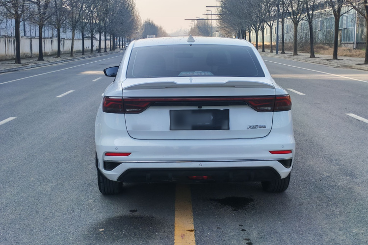 吉利汽车 帝豪 2022款 第4代 1.5L 手动精英型车身外观6007