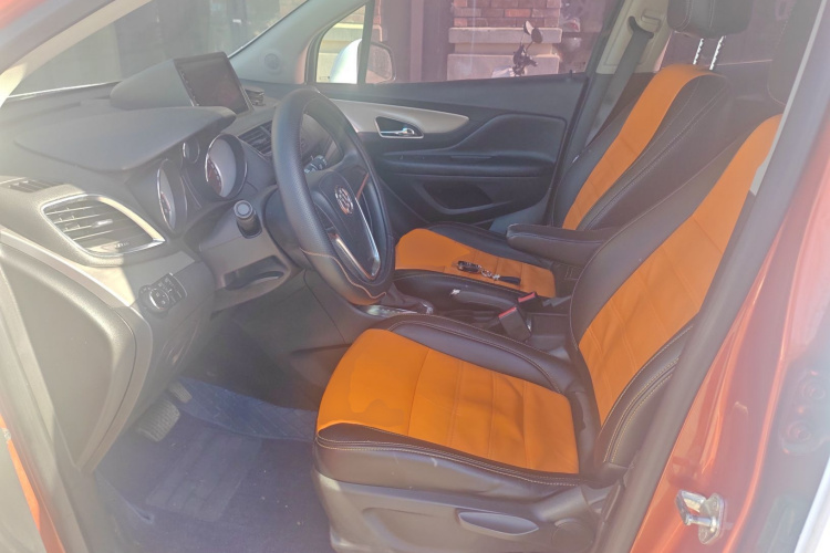 别克 昂科拉 2015款 1.4T 自动两驱都市精英型中控内饰19