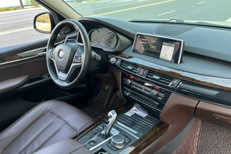 宝马X5(进口) 2018款 xDrive28i中控内饰7002