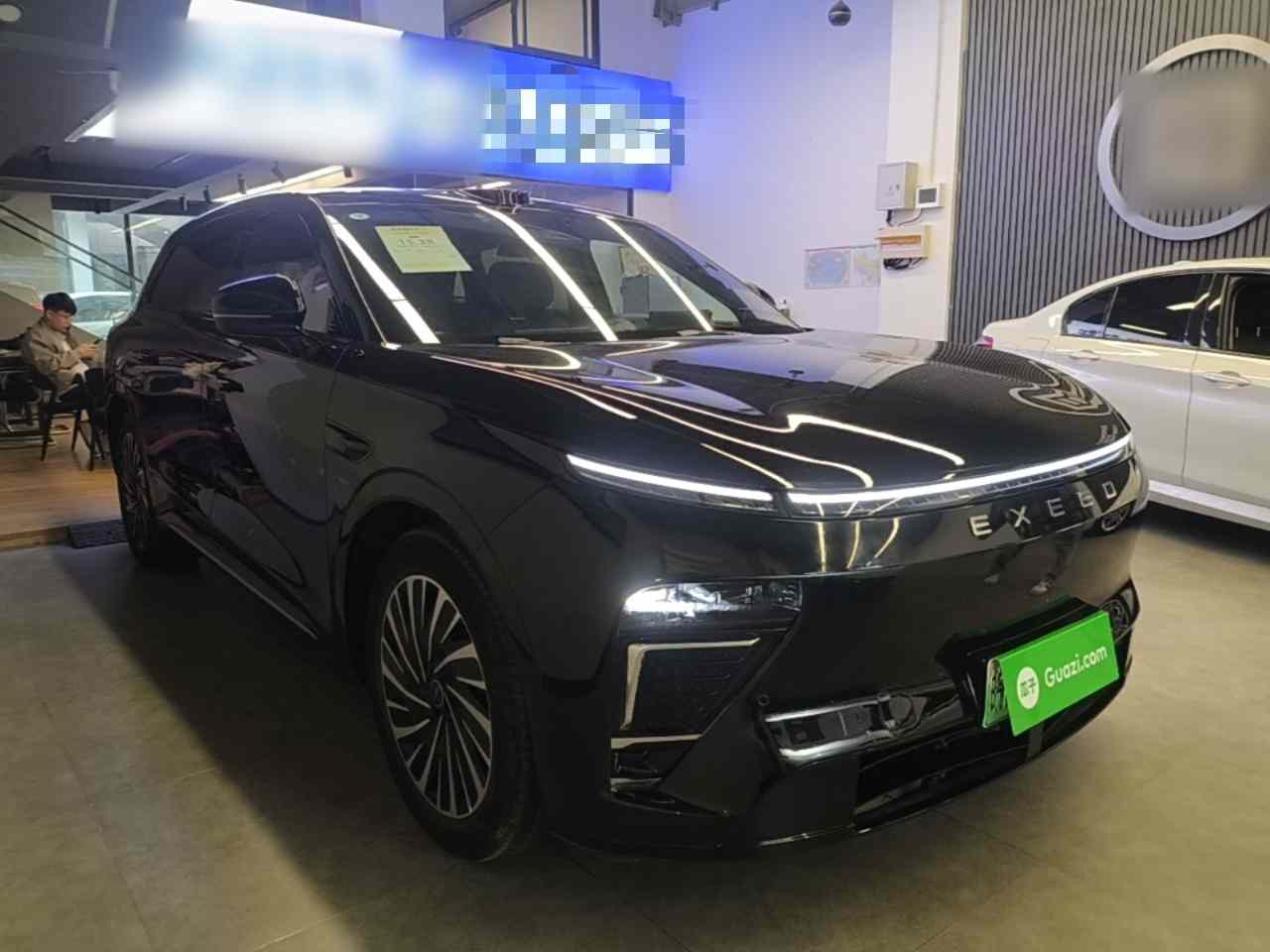 星途 星纪元 ET 2024款 增程 240 Ultra四驱(5)