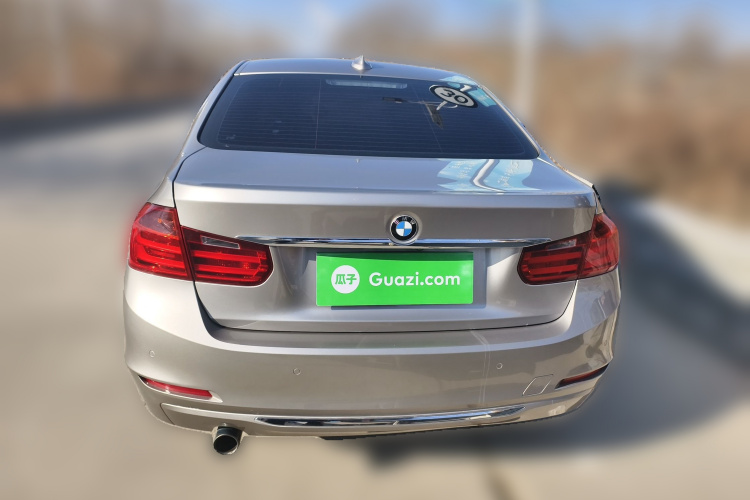 宝马3系 2015款 320Li 超悦版时尚型车身外观6