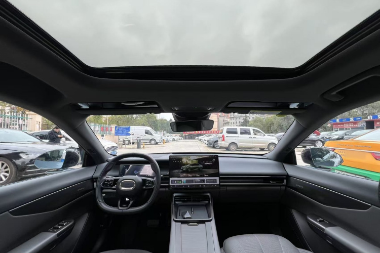 领克07 2024款 EM-P 126长续航 Ultra车身外观6005