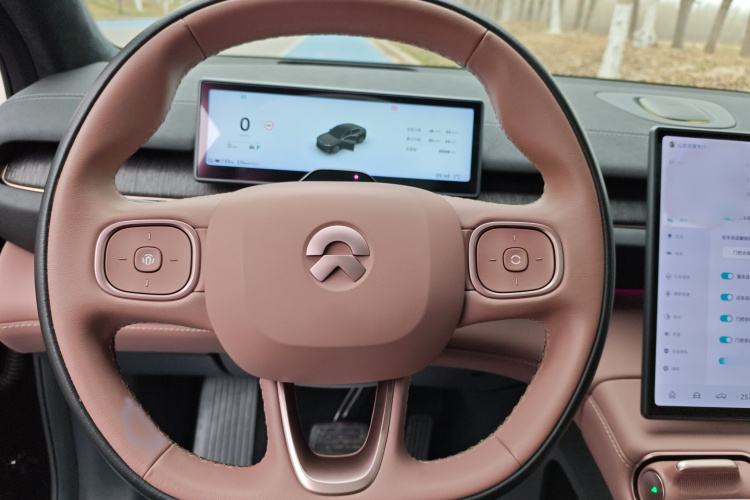 蔚来EC6 2023款 75kWh局部细节13