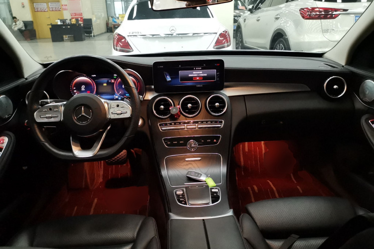 奔驰C级 2021款 C 260 L 运动星耀臻藏版中控内饰12