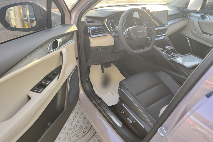 领克06 2023款 Remix 1.5T Shero中控内饰20