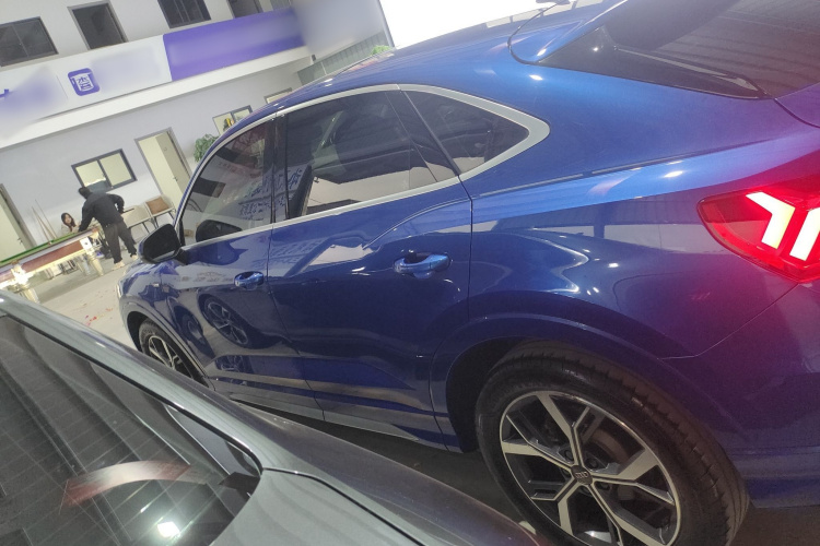 奥迪Q3 Sportback 2020款 40 TFSI 时尚型车身外观6003