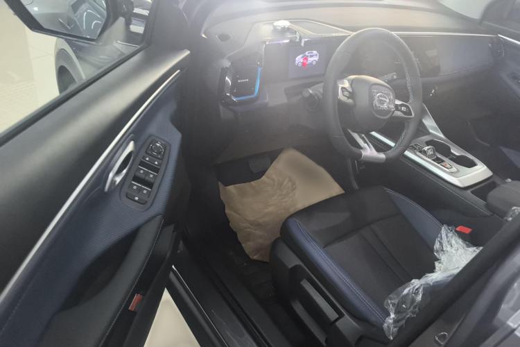 广汽传祺 传祺GS3 2023款 影速 270T 劲享版中控内饰7002