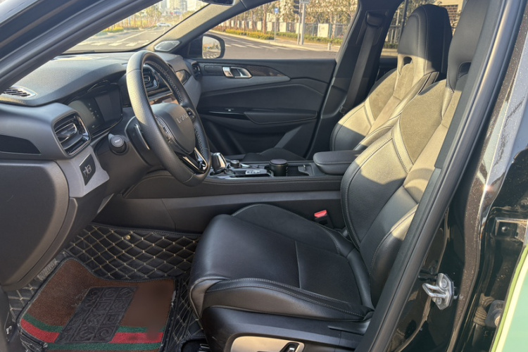 领克03 2021款 1.5TD DCT劲 冠军版中控内饰7004