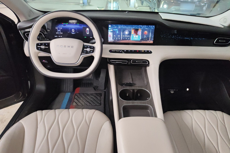 荣威D7 2023款 EV 510km 后驱卓越版中控内饰12