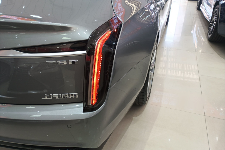 凯迪拉克CT6 2023款 28T 豪华型车身外观6006