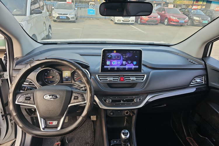江汽集团 瑞风S3 2018款 智驱版 1.5L 手动豪华型中控内饰12