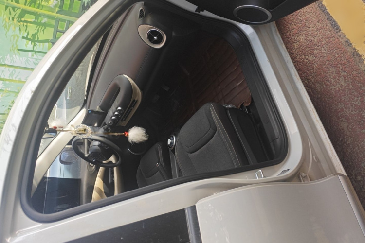 五菱汽车 五菱缤果 2023款 333km 快享款局部细节9005