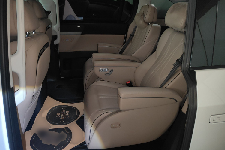 小鹏X9 2024款 702超长续航Max中控内饰21