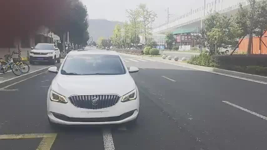 别克 英朗 2015款 15N 自动精英型实拍1