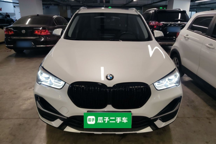 宝马X1 2021款 sDrive20Li 时尚型车身外观2