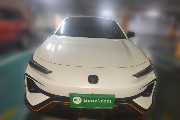 长安UNI-V 2025款 第三代 2.0T 劲速型车身外观6001