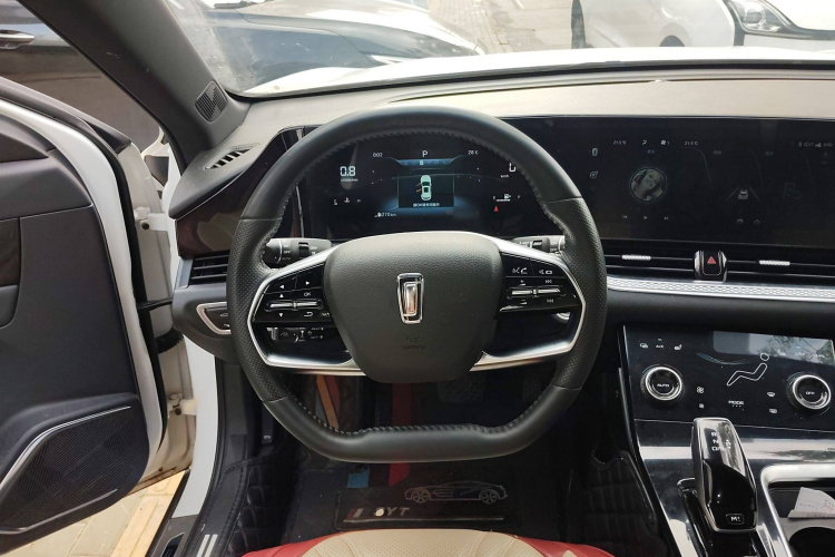 奔腾B70S 2022款 1.5T 智潮统帅局部细节13