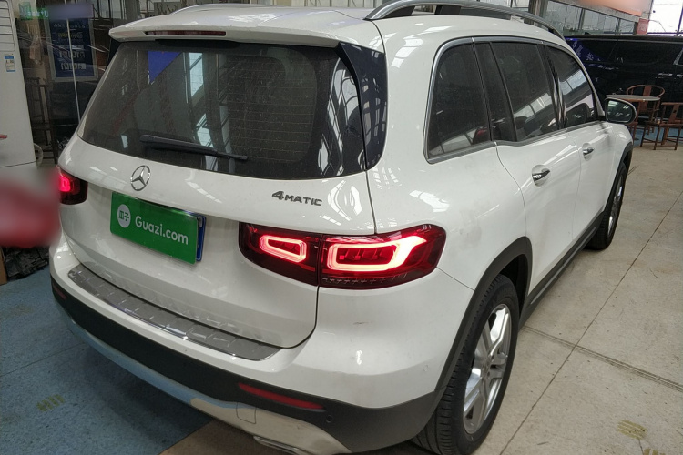 奔驰GLB 2021款 GLB 200 动感型车身外观6005