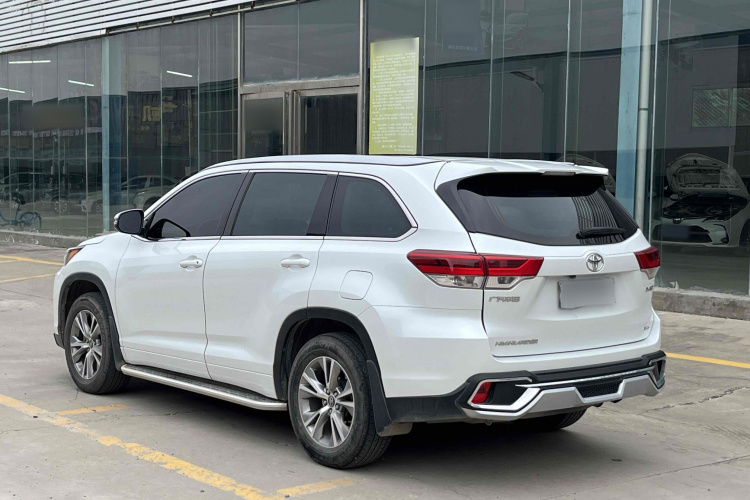 丰田 汉兰达 2021款 2.0T 四驱精英版 7座车身外观6003