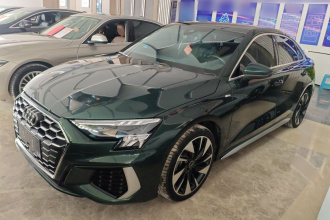 奥迪A3 2022款 A3L Limousine 35 TFSI 时尚运动型