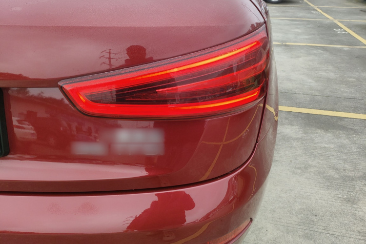 奥迪Q3 2015款 35 TFSI 舒适型车身外观6006