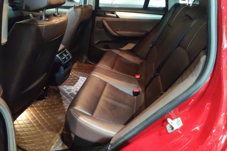 宝马X4 2016款 xDrive20i M运动型中控内饰7004