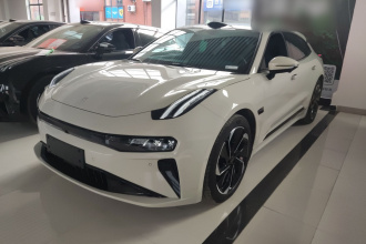 极氪001 2025款 WE版 100kWh 后驱