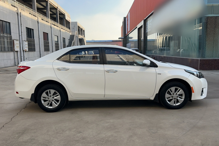 丰田 卡罗拉 2014款 1.6L 手动GL车身外观6003