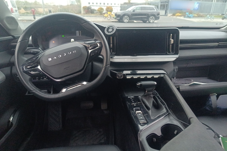 宝骏Valli 2021款 1.5T 大理天空 CVT尊享型中控内饰12