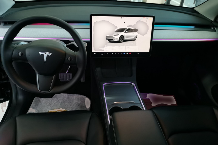 特斯拉 Model Y 2024款 后轮驱动版中控内饰12