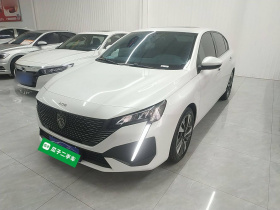 标致408 2022款 1.6T 追光版