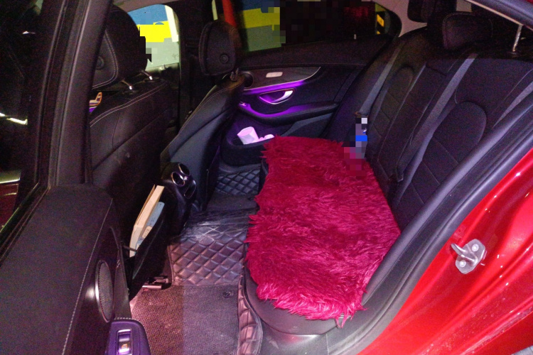 奔驰C级 2020款 改款 C 200 L 时尚型运动版中控内饰21