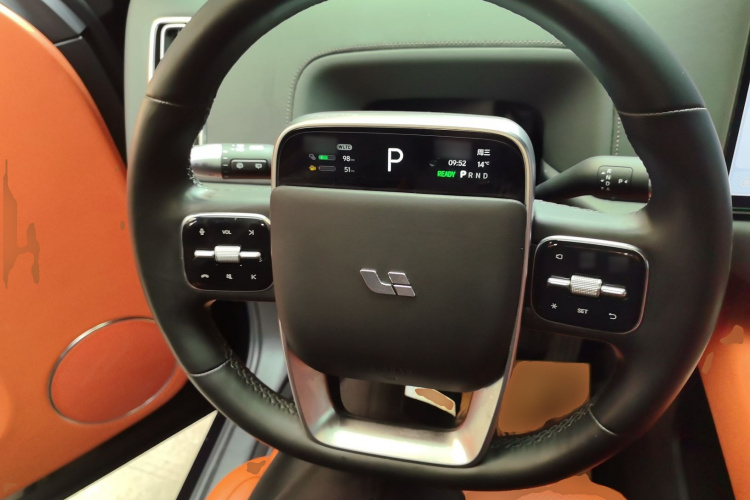 理想汽车 理想L8 2023款 Pro中控内饰13