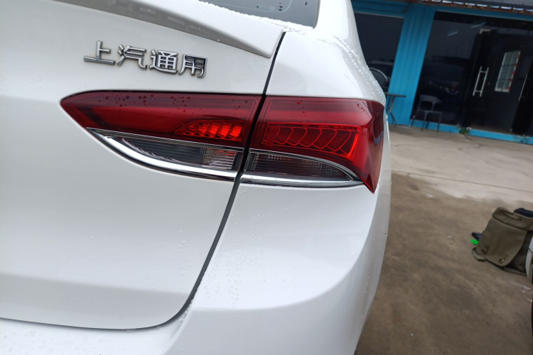 别克 英朗 2021款 典范 1.5L 自动精英型车身外观6006