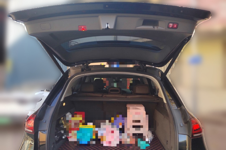 奔驰GLE 2020款 改款 GLE 350 4MATIC 时尚型中控内饰23