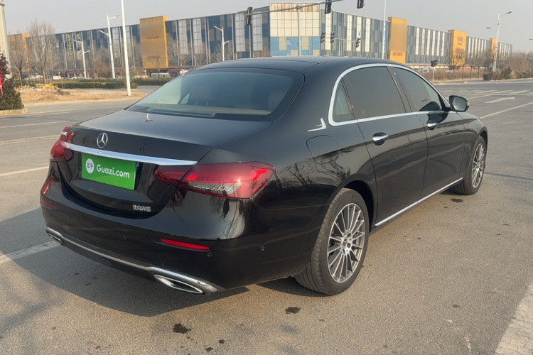 奔驰E级 2022款 E 260 L车身外观6003