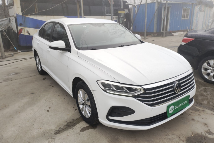 大众 朗逸 2023款 1.5L 自动得逸版车身外观3